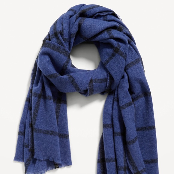 NWT OLD NAVY Plaid Flannel Scarf  Color: Navy Plaid OS - Picture 1 of 1